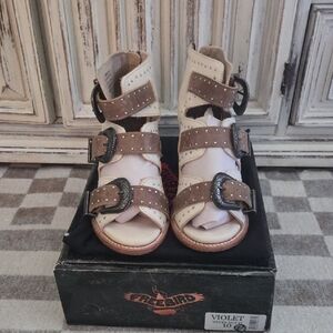 Freebird By Steven - Violet White Multi Women's Size 10